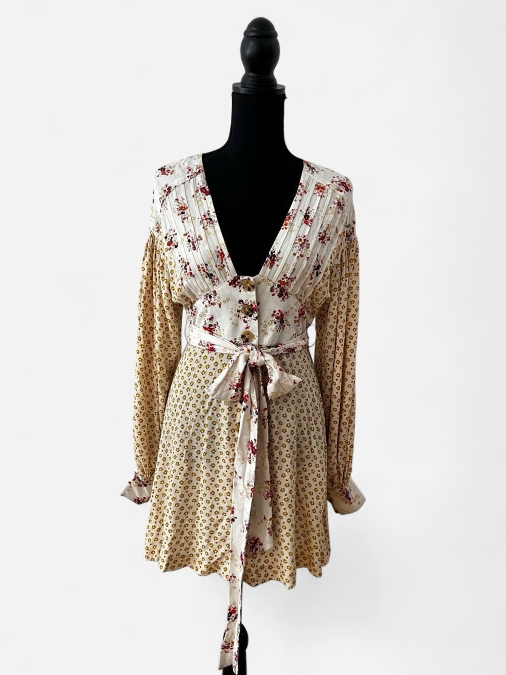 Free People Wonderland Mini Dress Floral Boho Cottage Fairy Romantic Size S